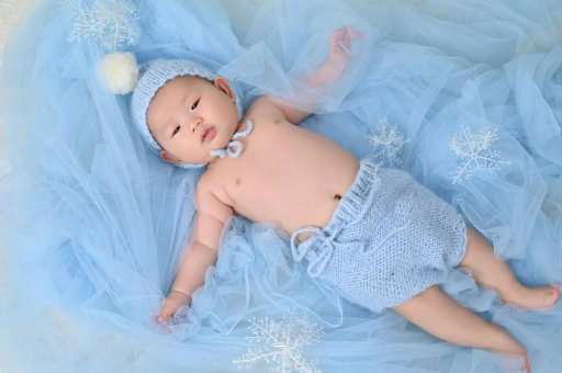 东营未满月宝宝上火的症状 东营未满月宝宝上火的症状